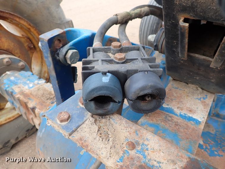 image for item JT9989 Ford 3910  tractor