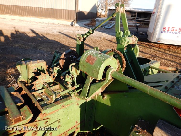 image for item KH9044 John Deere 14T  small square baler