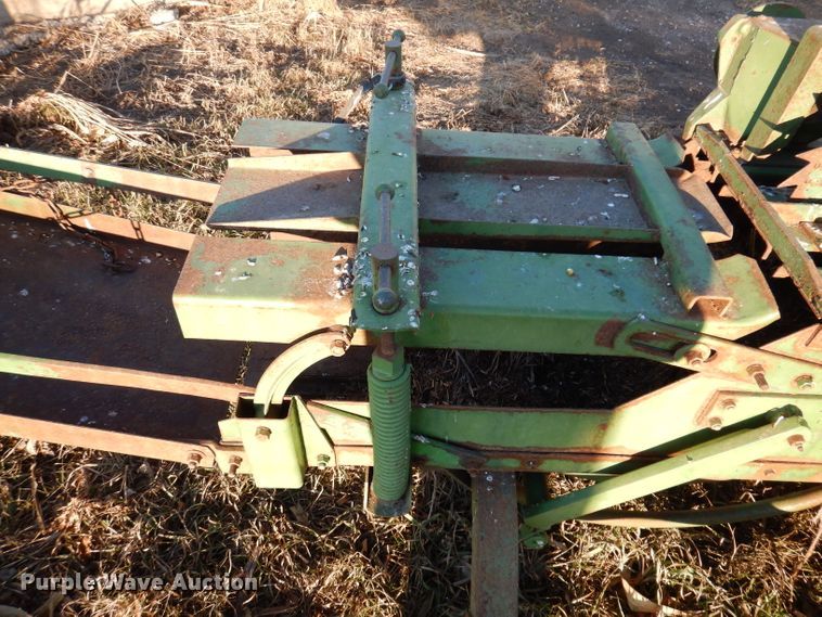 image for item KH9044 John Deere 14T  small square baler