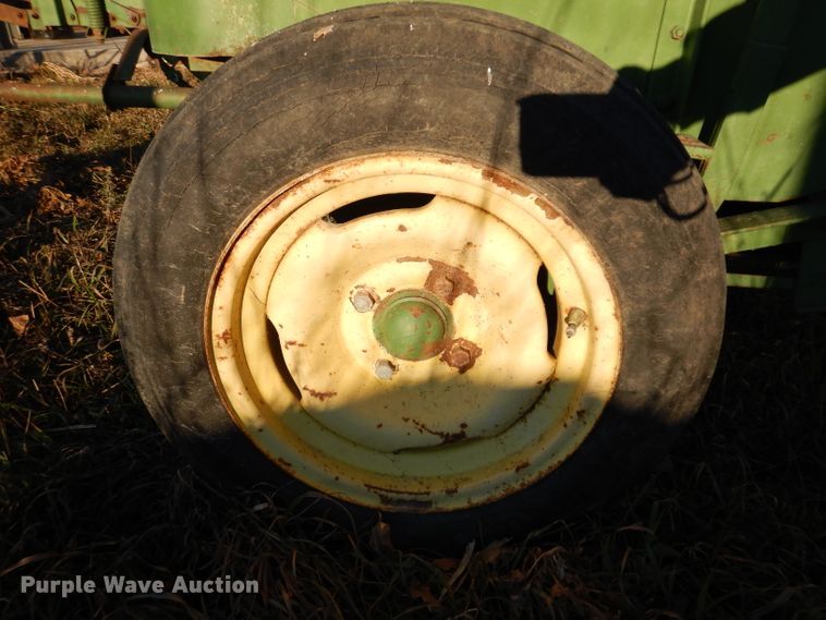 image for item KH9044 John Deere 14T  small square baler