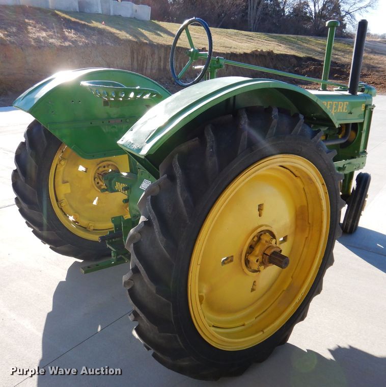 image for item KH9051 1938 John Deere B  tractor