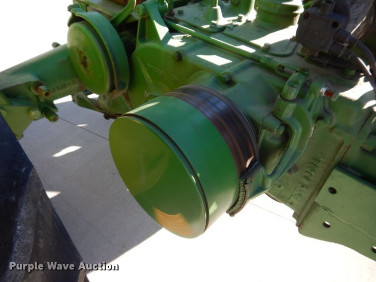 image for item KH9051 1938 John Deere B  tractor