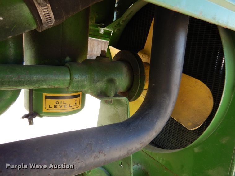 image for item KH9051 1938 John Deere B  tractor