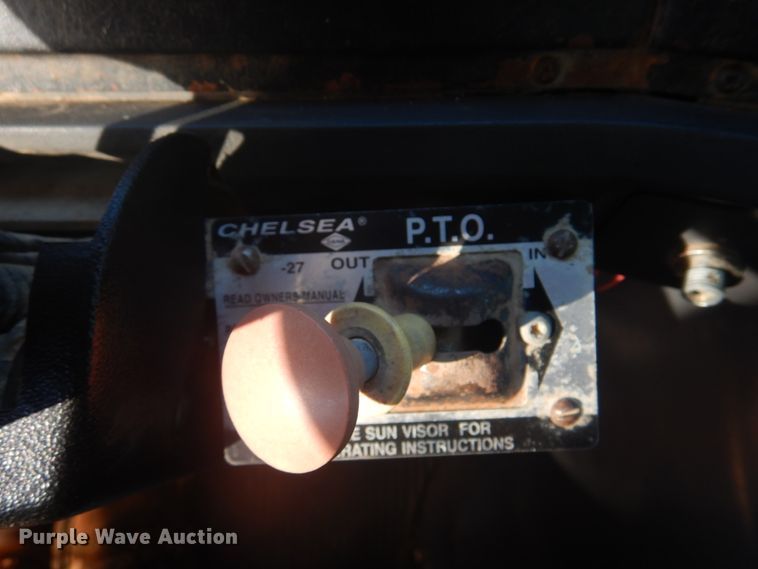 image for item DH8147 1995 Ford L9000  semi truck