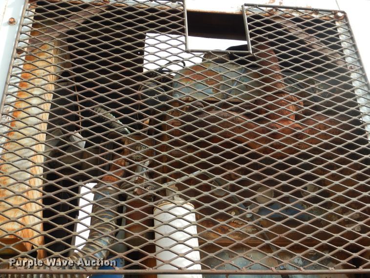 image for item DJ8895 1975 Ford 9000  pressure digger truck