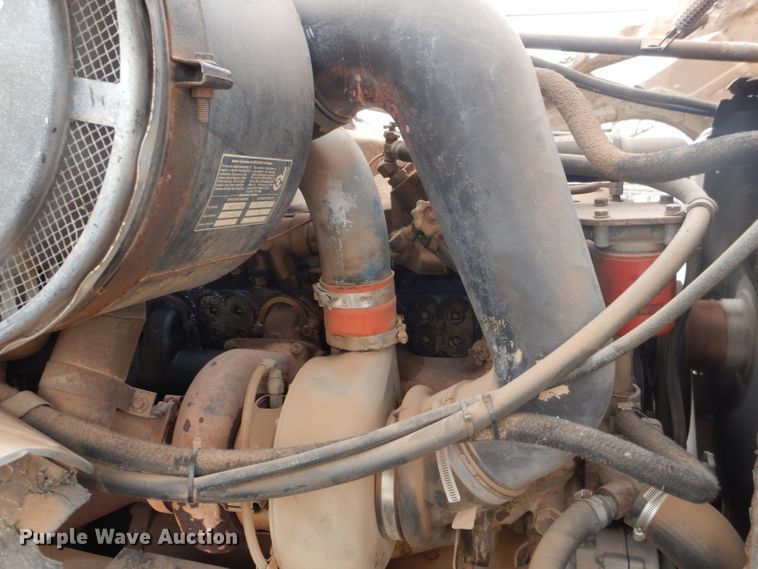 image for item DJ8895 1975 Ford 9000  pressure digger truck