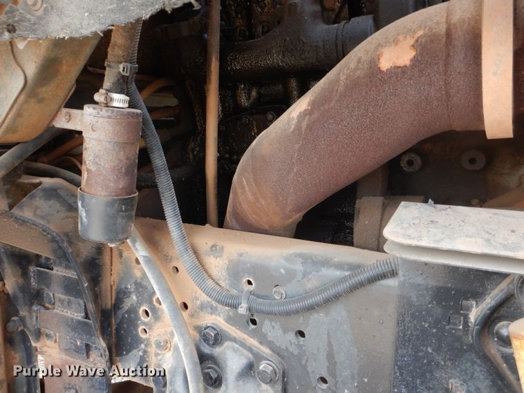 image for item DJ8895 1975 Ford 9000  pressure digger truck