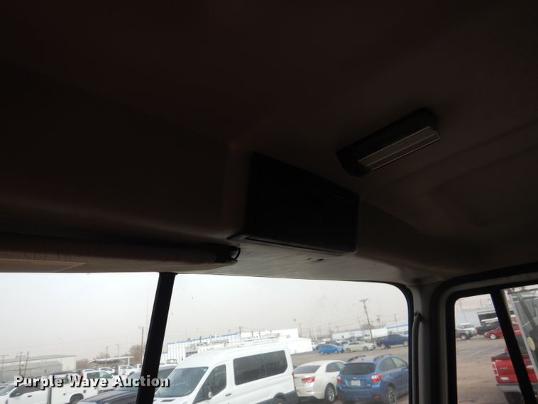 image for item DJ8896 2002 Mack CH612  dump truck