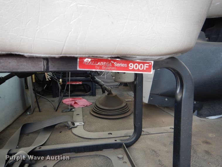 image for item DJ8896 2002 Mack CH612  dump truck