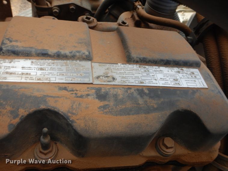 image for item DJ8896 2002 Mack CH612  dump truck