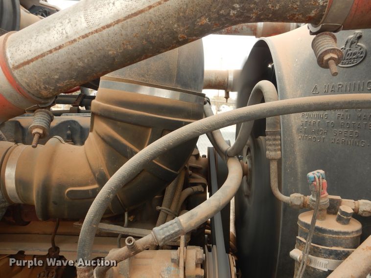 image for item DJ8896 2002 Mack CH612  dump truck