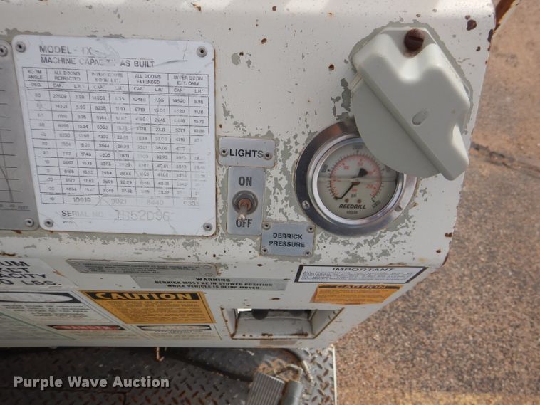 image for item DJ8897 1995 Ford FT900  digger derrick truck