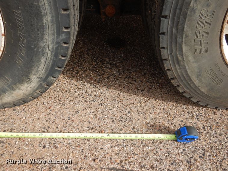 image for item DJ8897 1995 Ford FT900  digger derrick truck