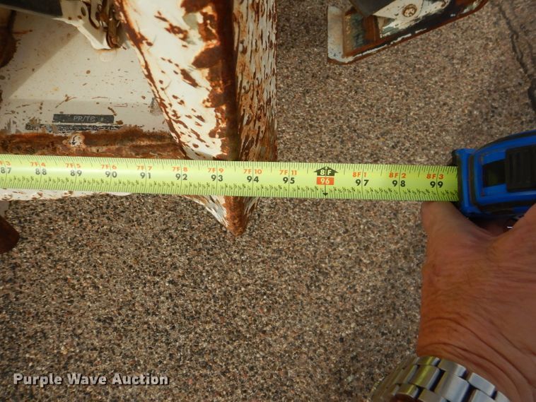 image for item DJ8897 1995 Ford FT900  digger derrick truck