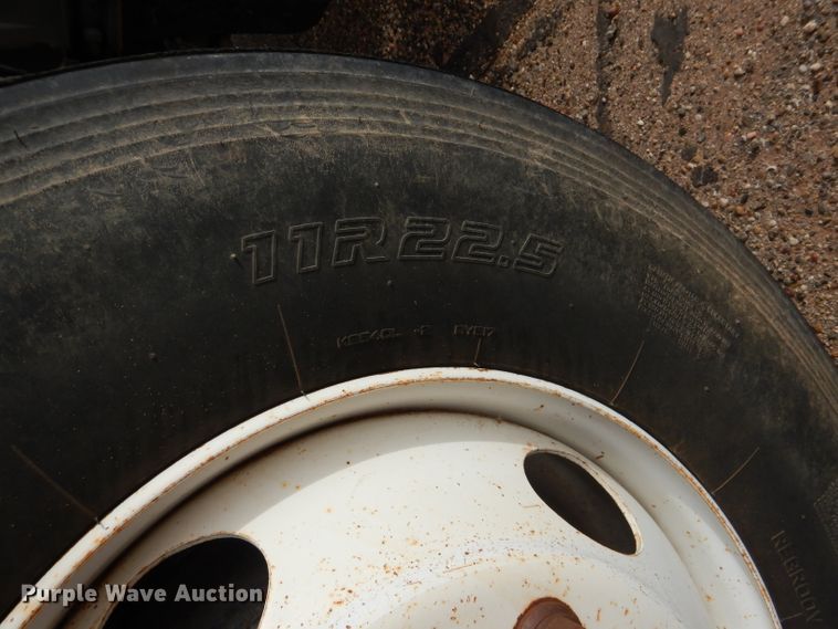 image for item DJ8897 1995 Ford FT900  digger derrick truck