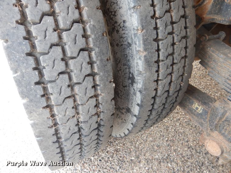 image for item DJ8897 1995 Ford FT900  digger derrick truck