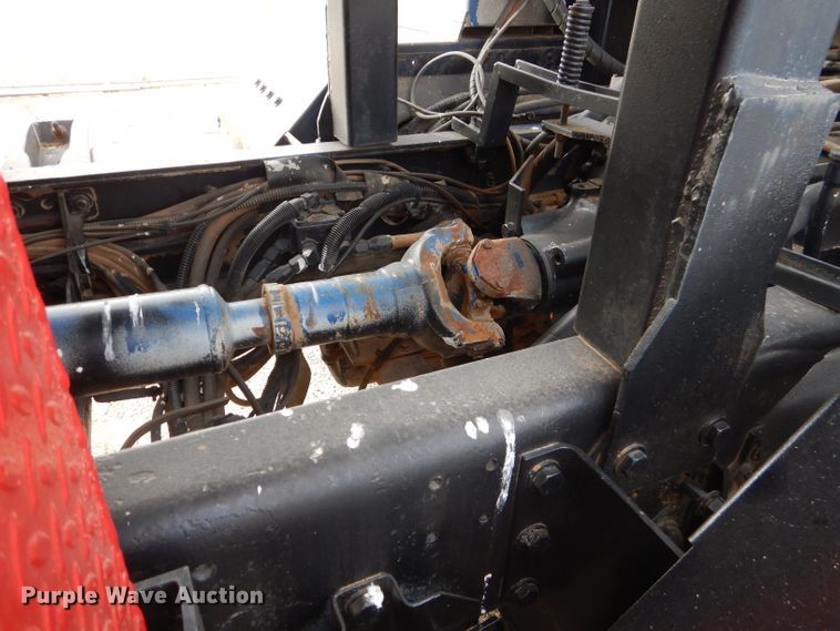 image for item DJ8898 2001 Peterbilt 362  oilfield truck