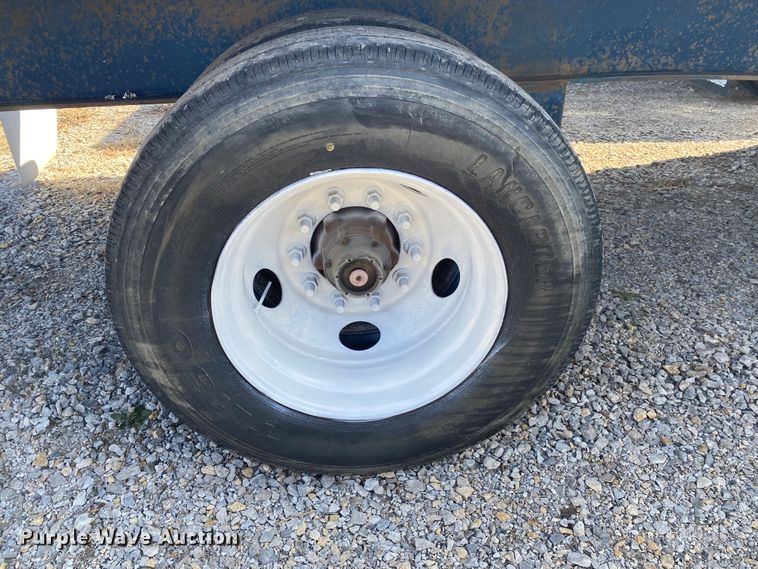 image for item DL6815 2002 Utility FS2CHA  flatbed trailer