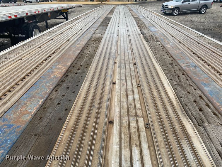 image for item DL6816 2002 Utility FS2CHA  flatbed trailer