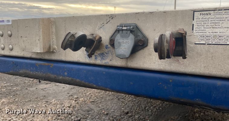 image for item DL6816 2002 Utility FS2CHA  flatbed trailer