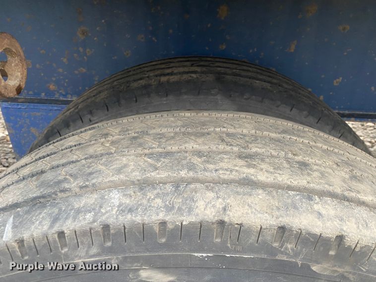 image for item DL6816 2002 Utility FS2CHA  flatbed trailer