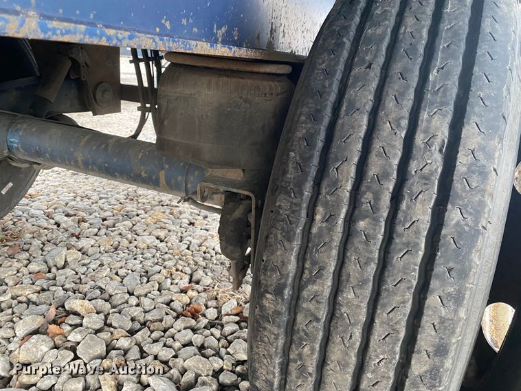 image for item DL6816 2002 Utility FS2CHA  flatbed trailer