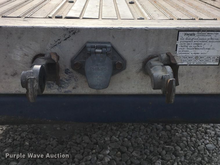 image for item DL6816 2002 Utility FS2CHA  flatbed trailer