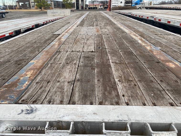 image for item DL6817 2002 Utility  flatbed trailer