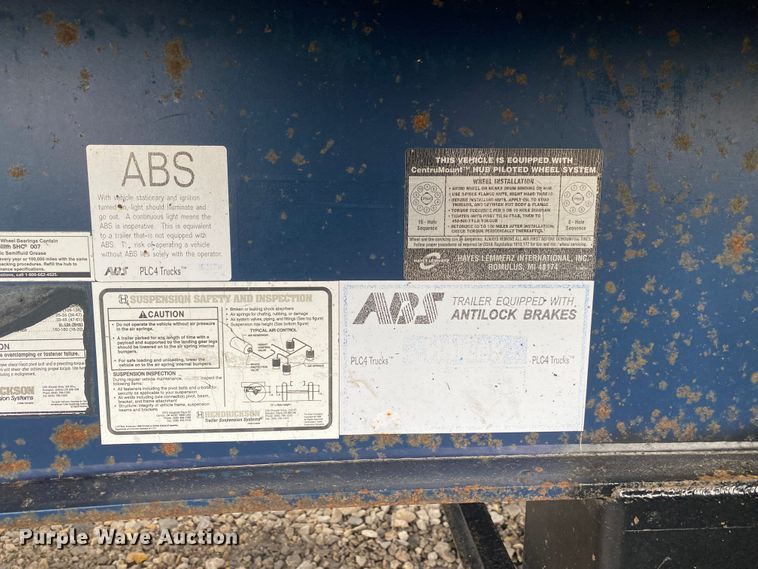 image for item DL6817 2002 Utility  flatbed trailer