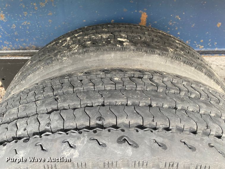 image for item DL6817 2002 Utility  flatbed trailer