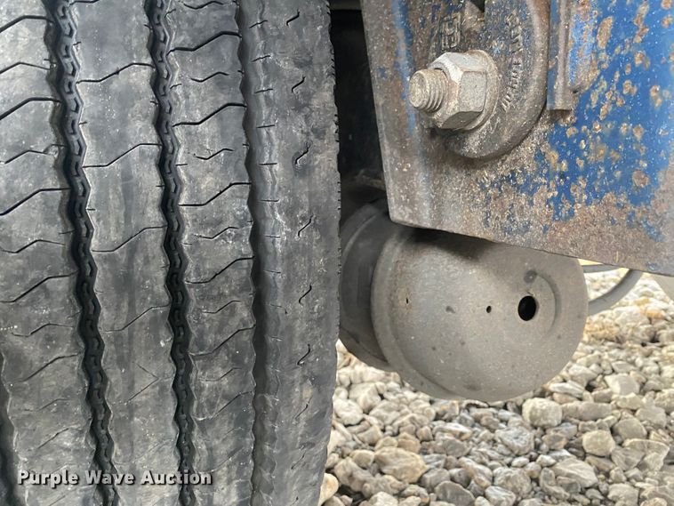 image for item DL6817 2002 Utility  flatbed trailer