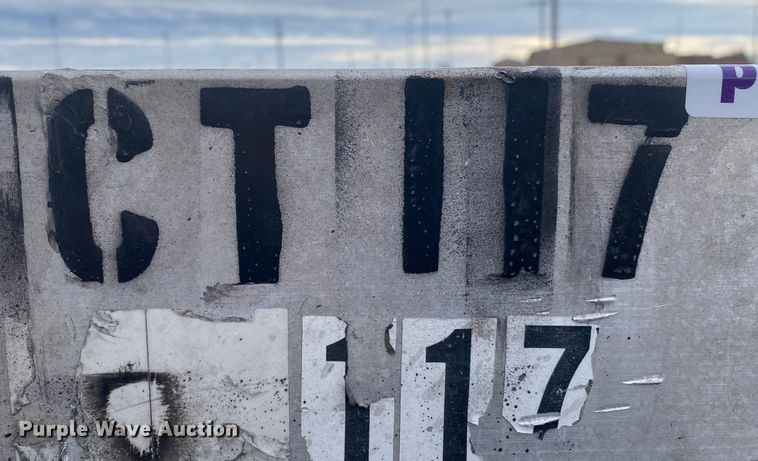 image for item DL6817 2002 Utility  flatbed trailer