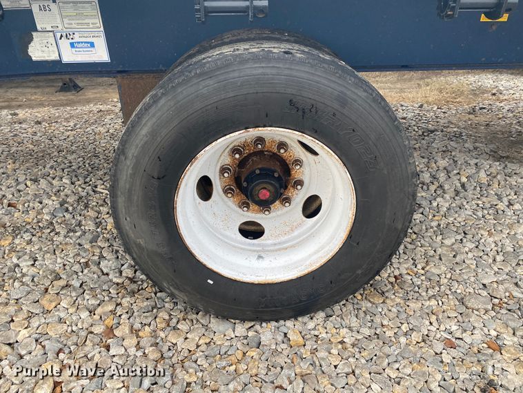 image for item DL6819 2002 Utility FS2CHA  flatbed trailer