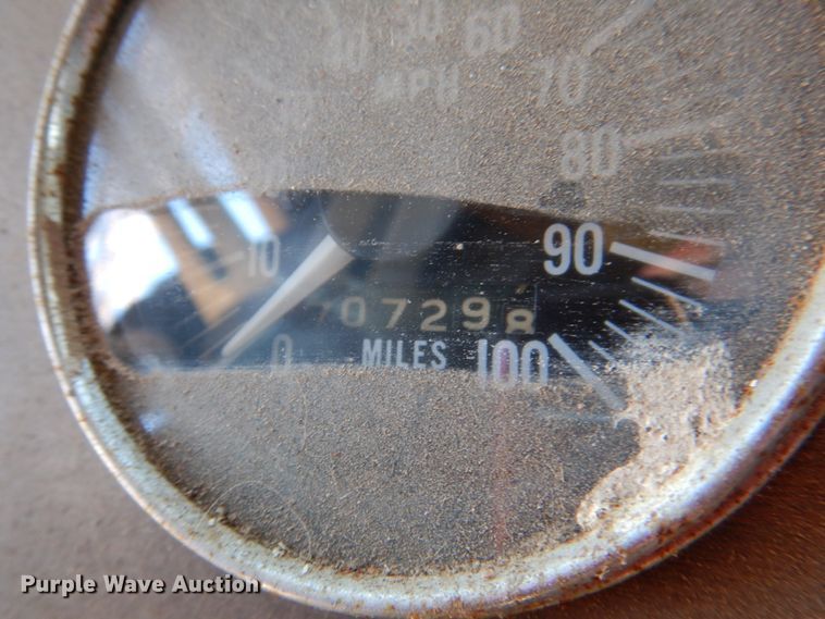 image for item DL6853 1977 Peterbilt  semi truck