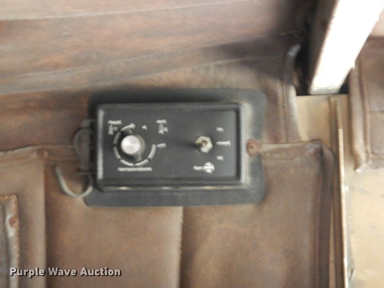 image for item DL6853 1977 Peterbilt  semi truck