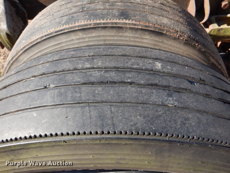 image for item DL6853 1977 Peterbilt  semi truck