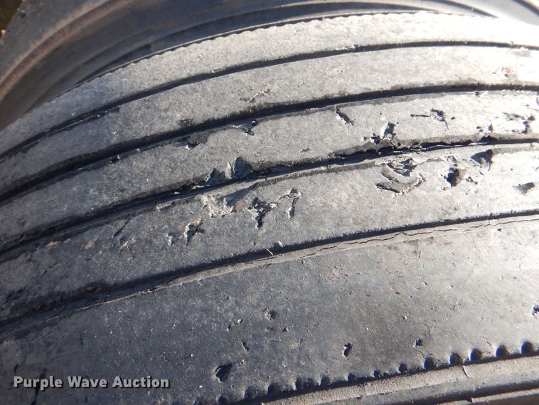 image for item DL6853 1977 Peterbilt  semi truck