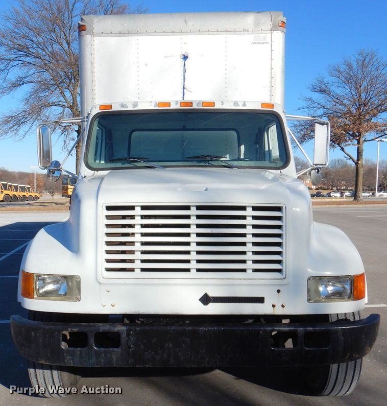 image for item DN2665 1996 International 4700  box truck
