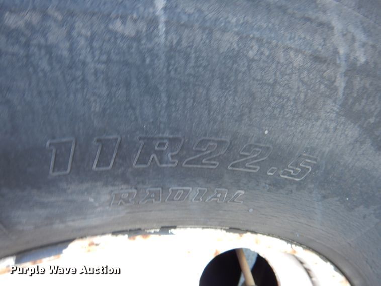 image for item DN2665 1996 International 4700  box truck