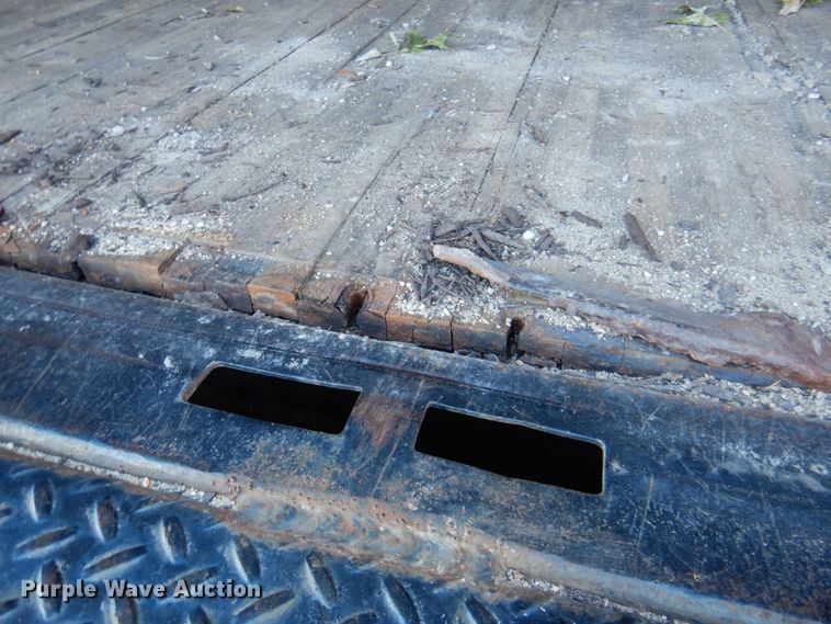 image for item DN2665 1996 International 4700  box truck