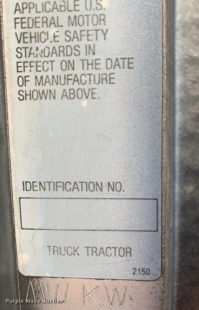 image for item GB9164 1996 Kenworth T600  semi truck