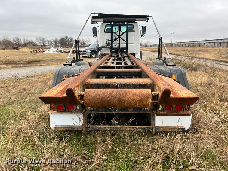 image for item ID9622 2006 Sterling LT9500  roll-off container truck