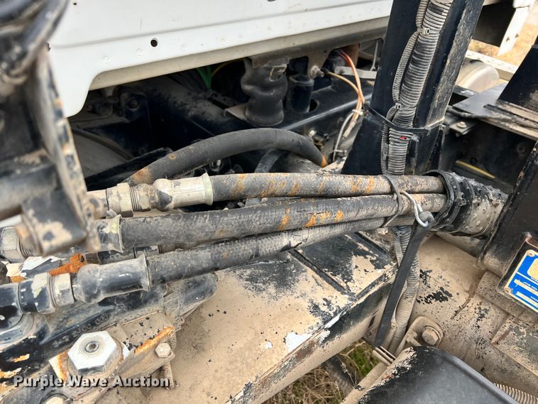 image for item ID9622 2006 Sterling LT9500  roll-off container truck