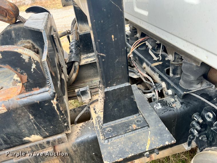 image for item ID9622 2006 Sterling LT9500  roll-off container truck