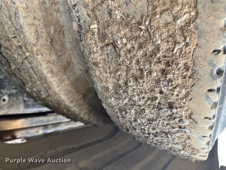 image for item ID9622 2006 Sterling LT9500  roll-off container truck