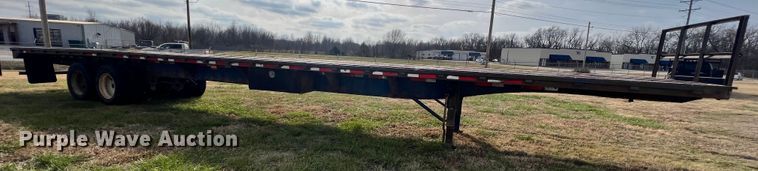 image for item ID9624 1994 Utility  flatbed trailer
