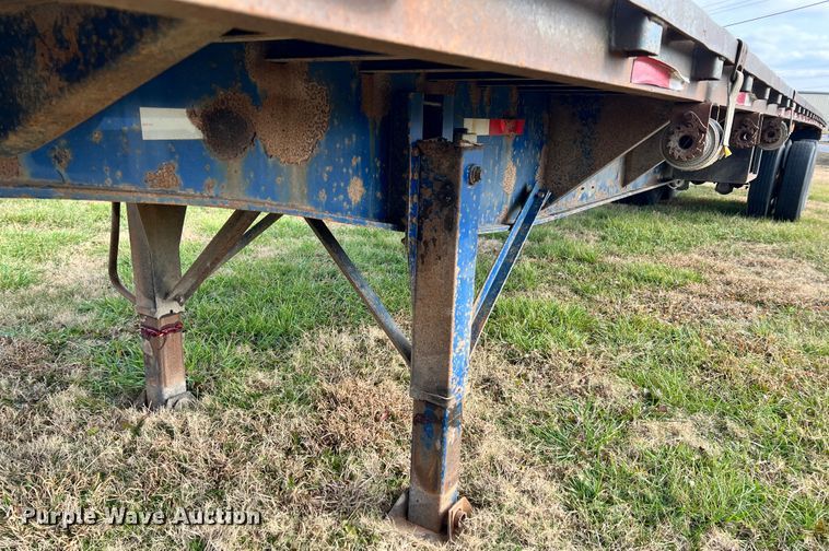 image for item ID9624 1994 Utility  flatbed trailer