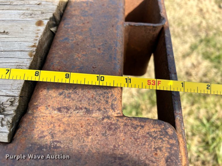 image for item ID9624 1994 Utility  flatbed trailer