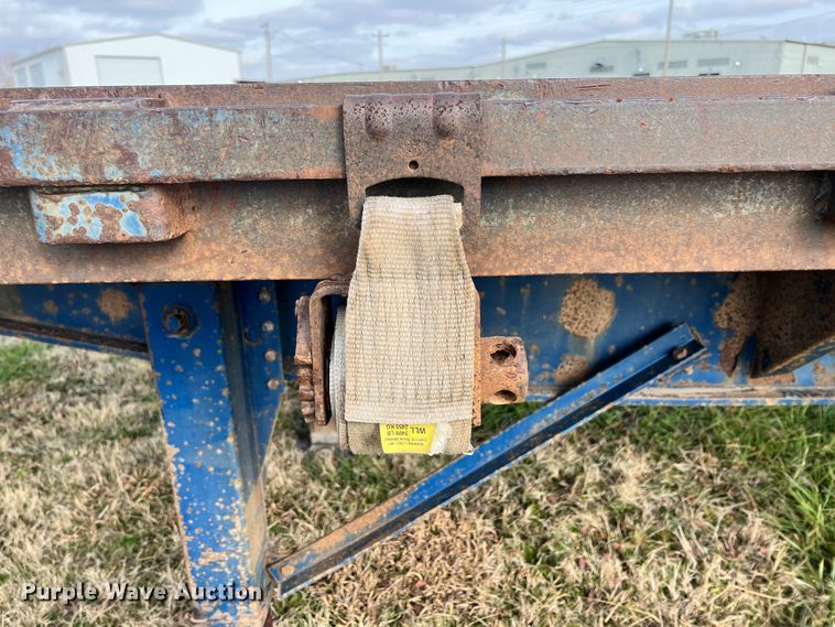 image for item ID9624 1994 Utility  flatbed trailer