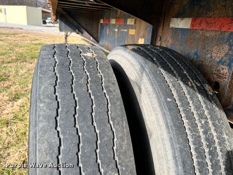 image for item ID9624 1994 Utility  flatbed trailer